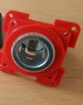 PLACCHETTA PRESA 12 V