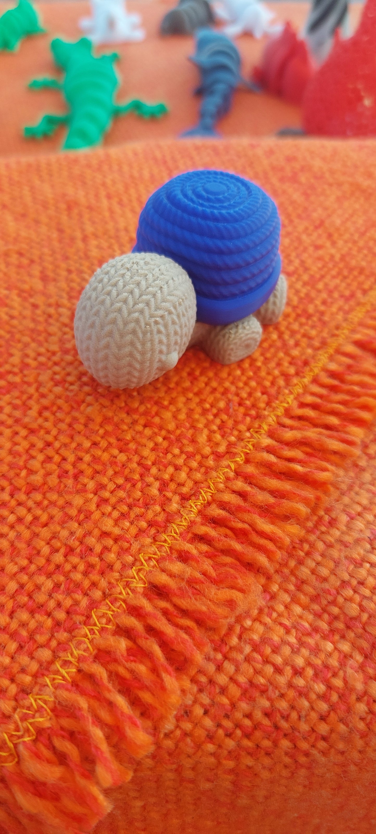 Tartaruga effetto ricamato
