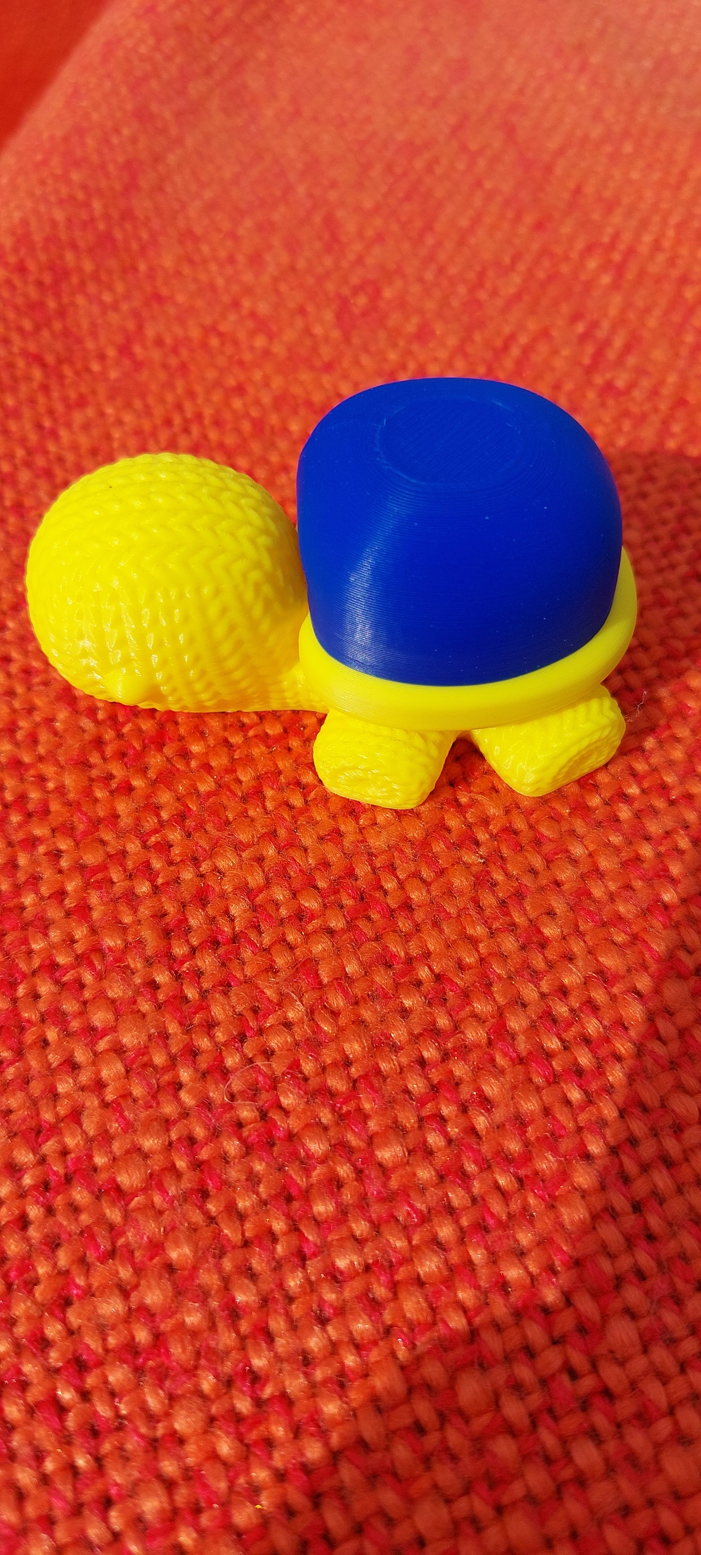 Tartaruga effetto ricamato